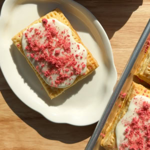 Strawberry Pop Tarts